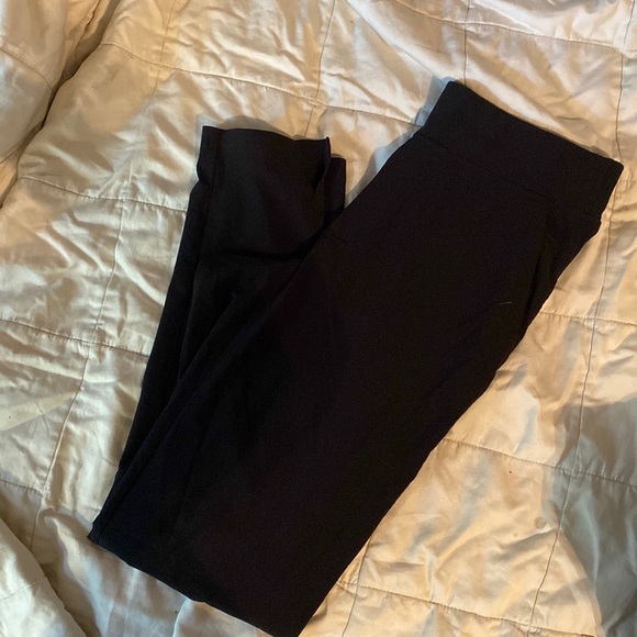 Athleta Straight leg black athleisure pant - Picture 1 of 2